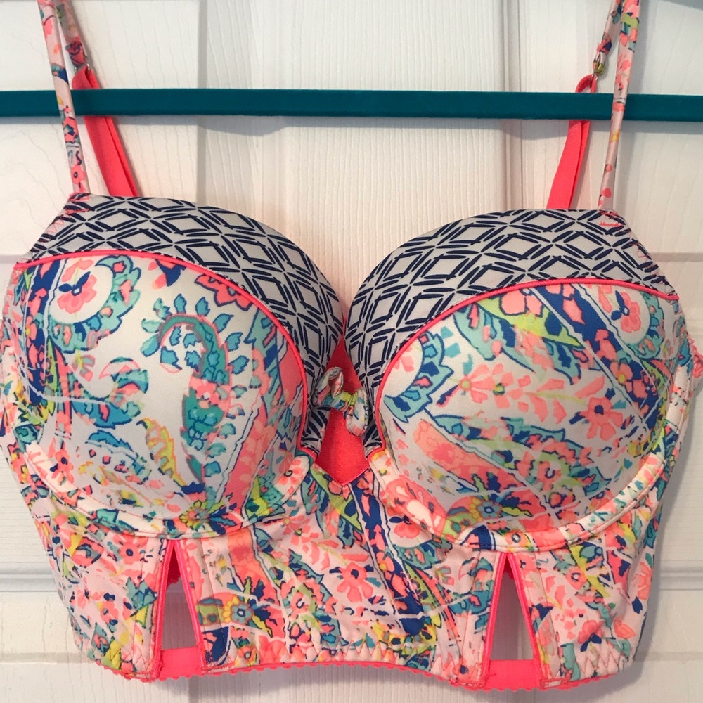 Victoria’s Secret Very Sexy Balconet bra